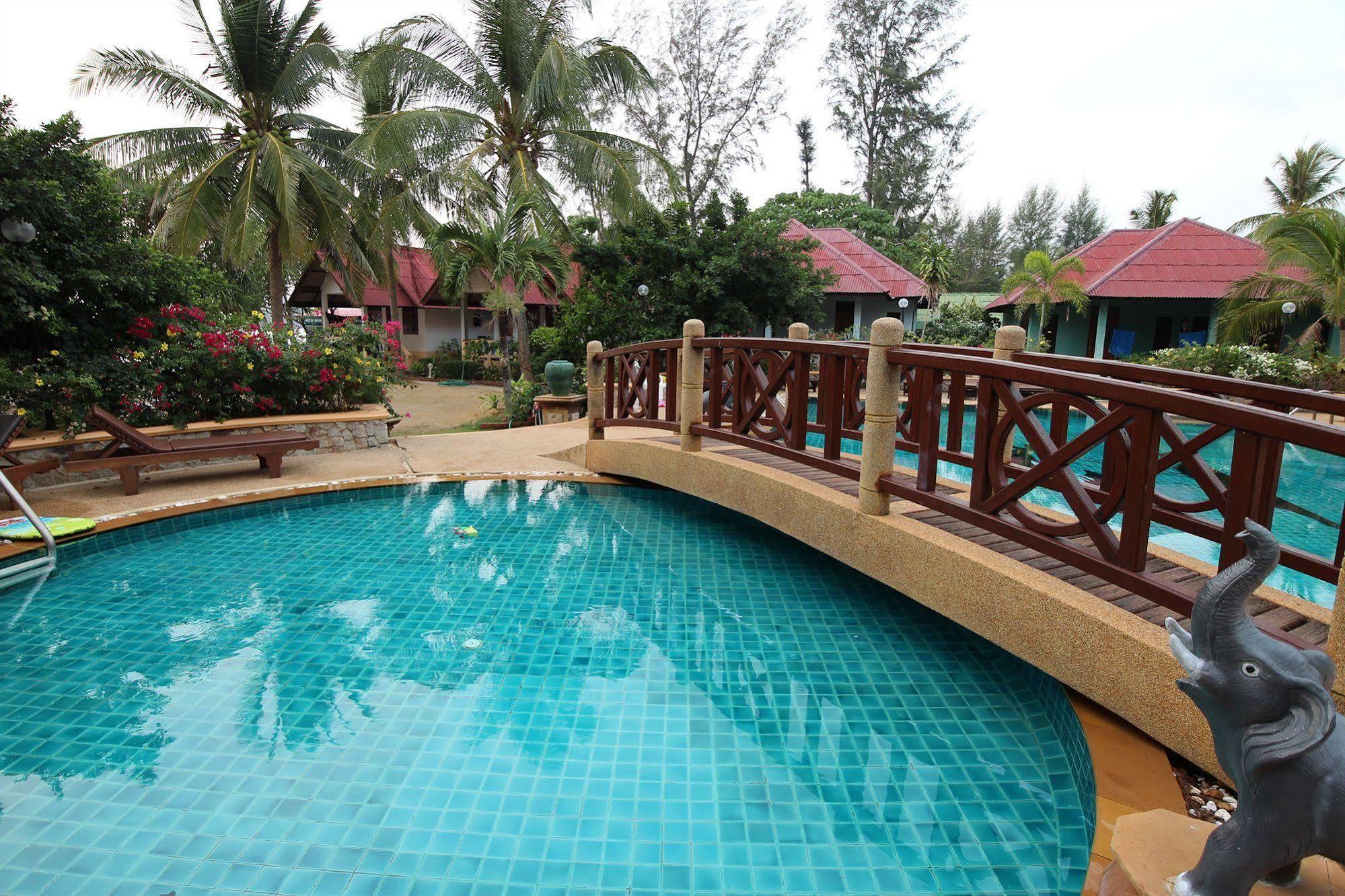 Lanta Villa Resort Ban Ai Dao Экстерьер фото
